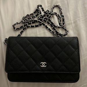 ❌SOLD❌ Chanel Wallet on Chain